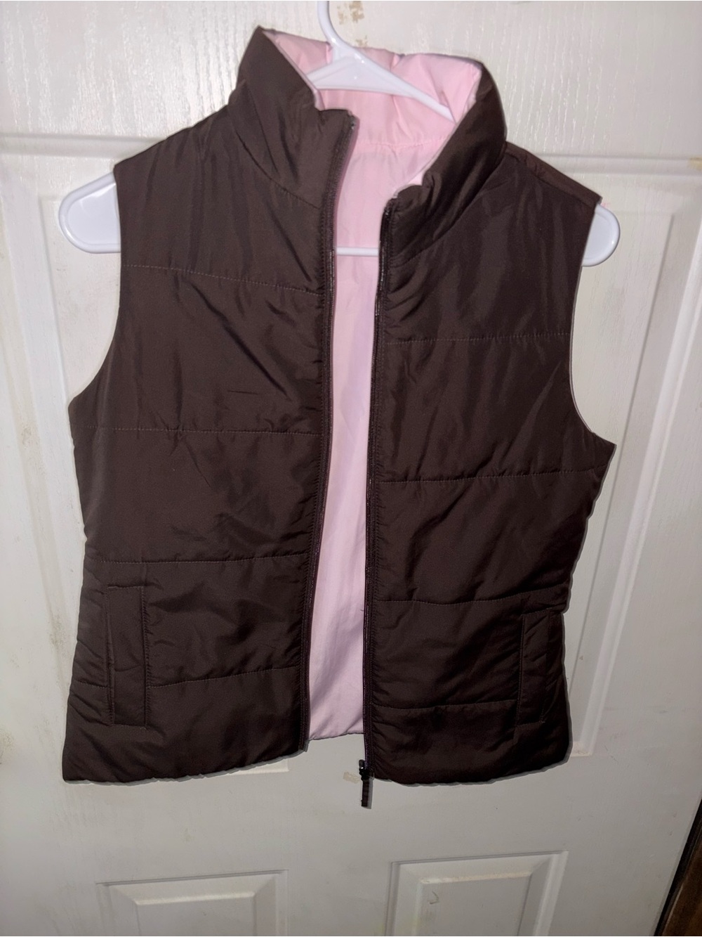 Source Unknown Reversible Puffer Vest - Brown & Pink